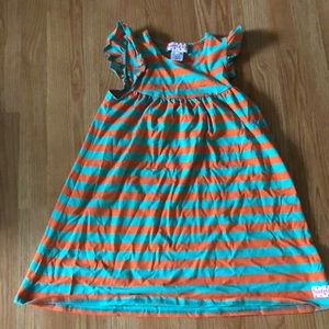 Ruffle girl shirt that is green and orange